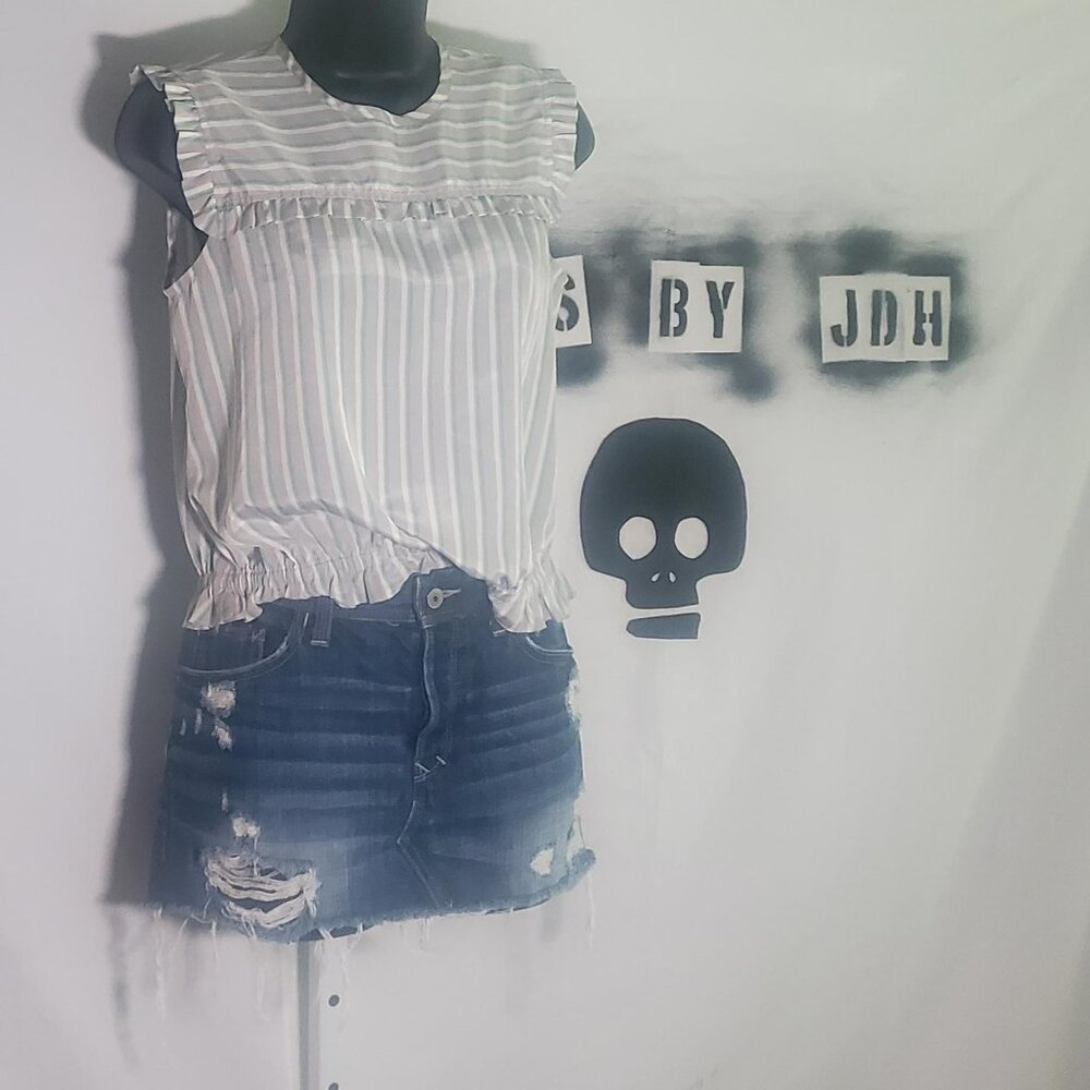 0918 Ruffled Striped Sleeveless Blouse